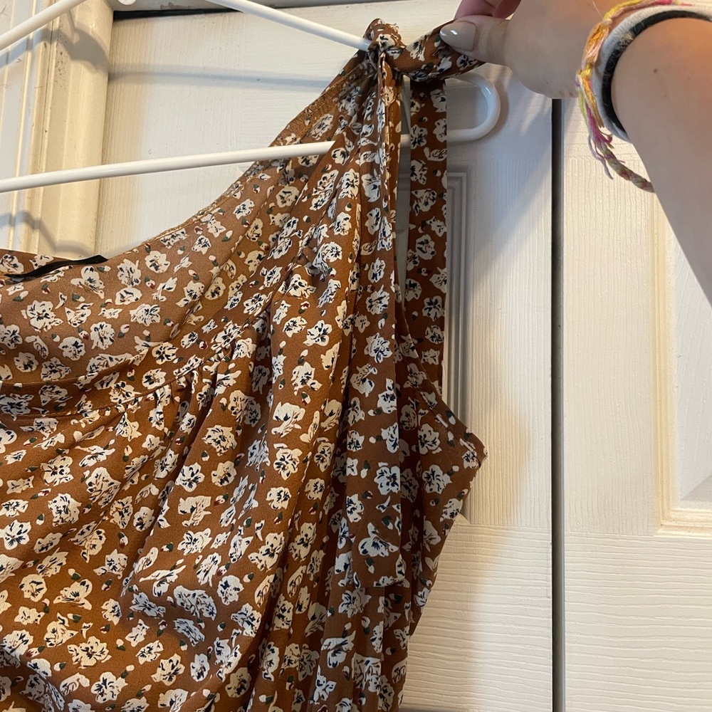 Brown Asymmetrical Ruffled Maxi Dress - Picture 2 of 3